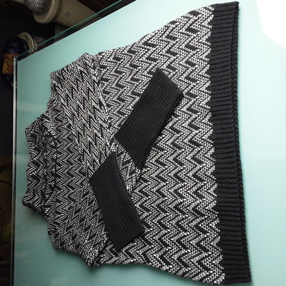 Ellen Tracy Sweater